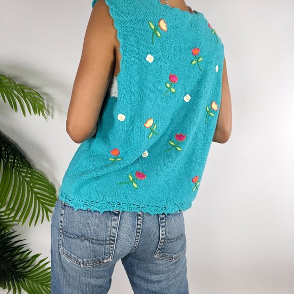 Womens Vintage 70s Blue Floral Embroidered Cottagecore Grandma Knit Vest / Small - Picture 2 of 6